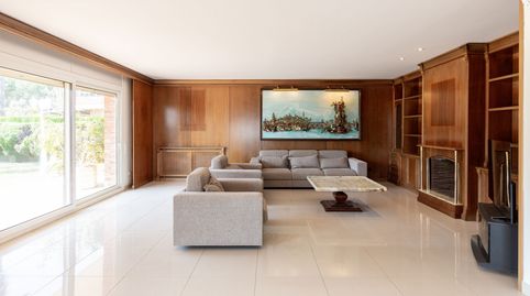 Alquiler de vivienda con jardín y vistas al mar en Argentona, Maresme