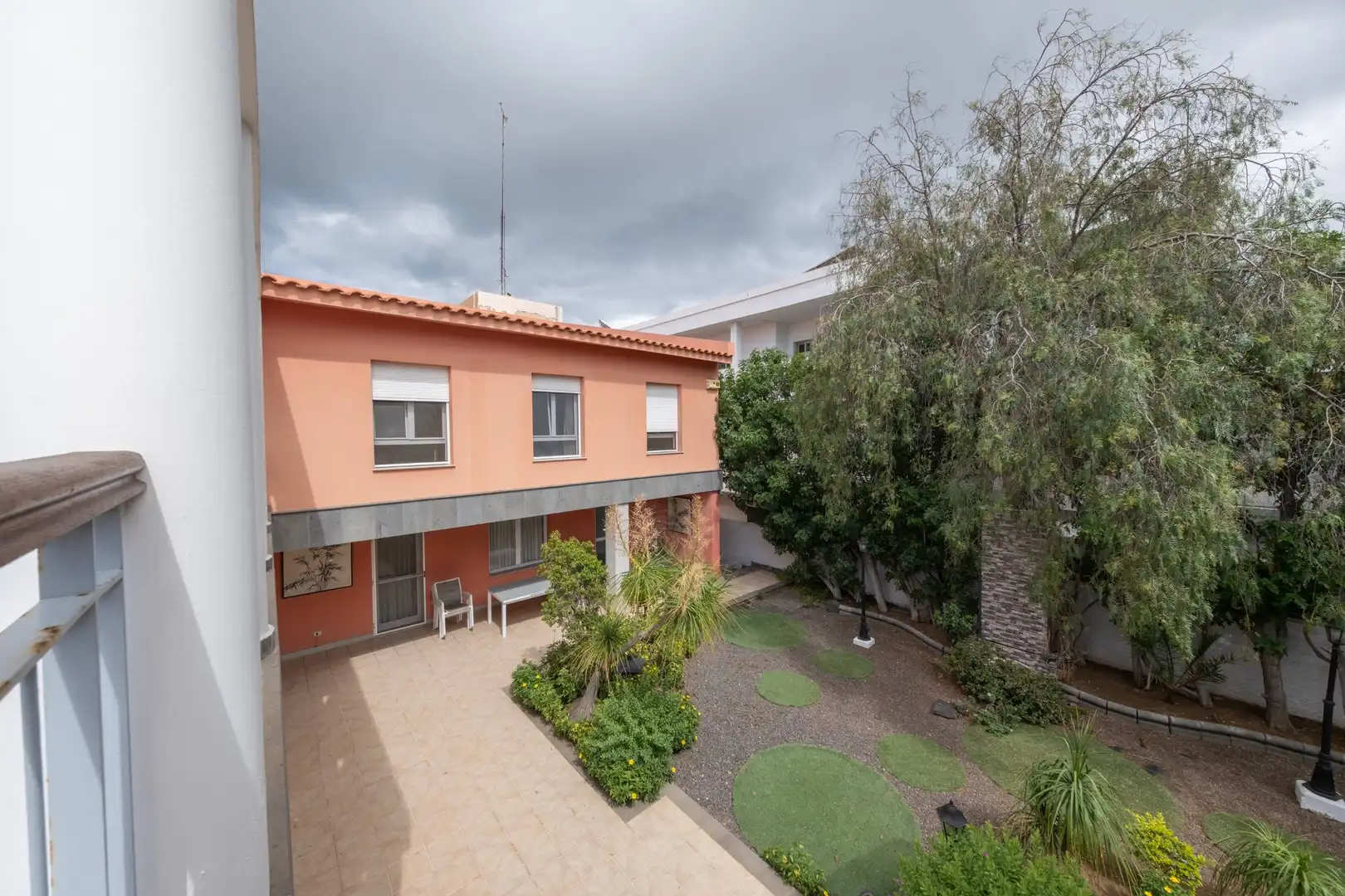 Vista exterior de Casa o chalet en venta en Las Palmas de Gran Canaria con Aire acondicionado, Jardín privado y Terraza