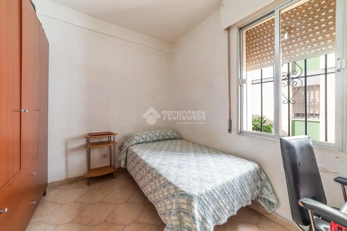 Habitación de Piso en venta en Sevilla con Calefacción y Terraza