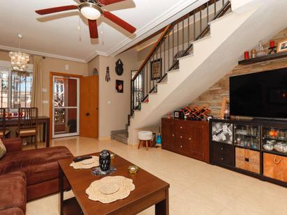 Sala d'estar de Dúplex en venda en Torrevieja amb Aire condicionat, Calefacció i Terrassa