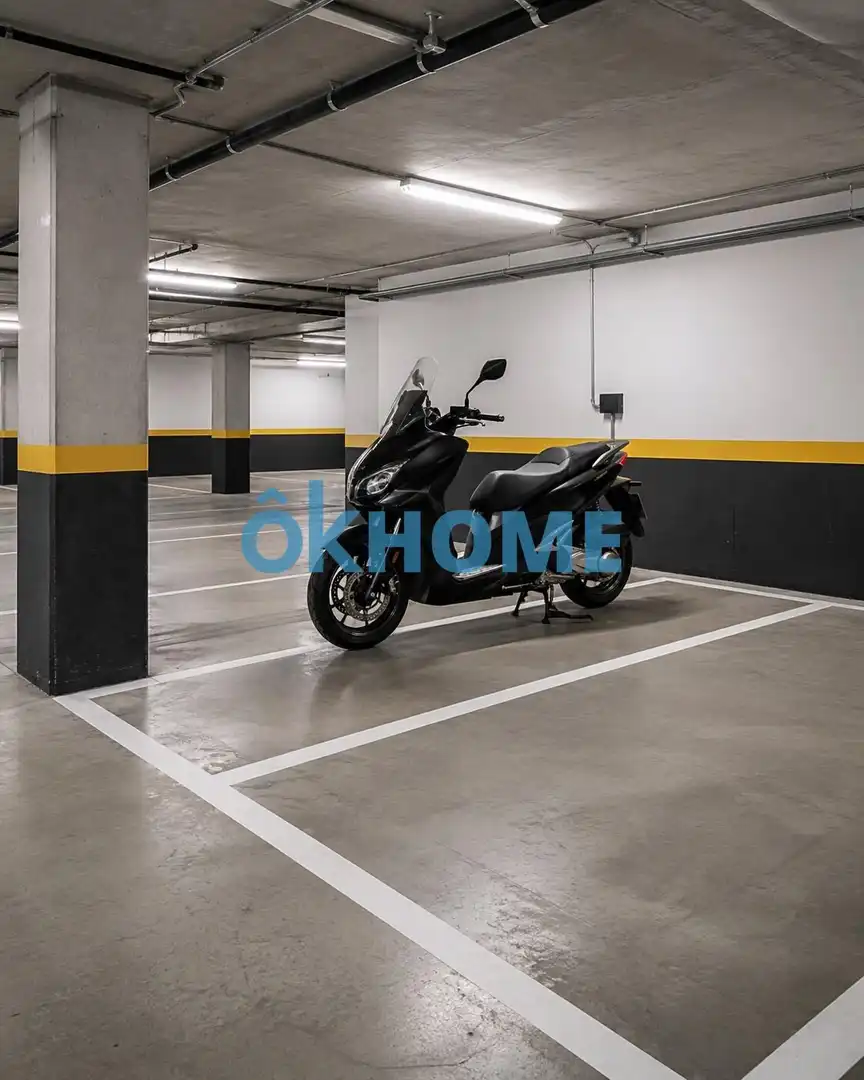 Motorradstellplatz zur Miete in Calle de Herrero