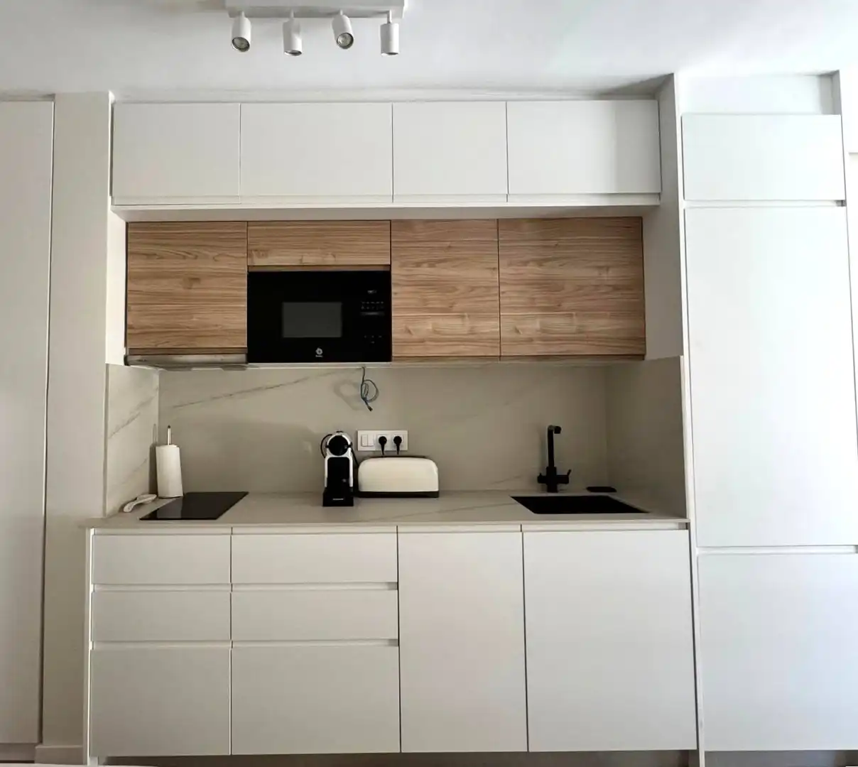 Apartments for rent in Avenida DIPUTACIO, Cap de Sant Pere