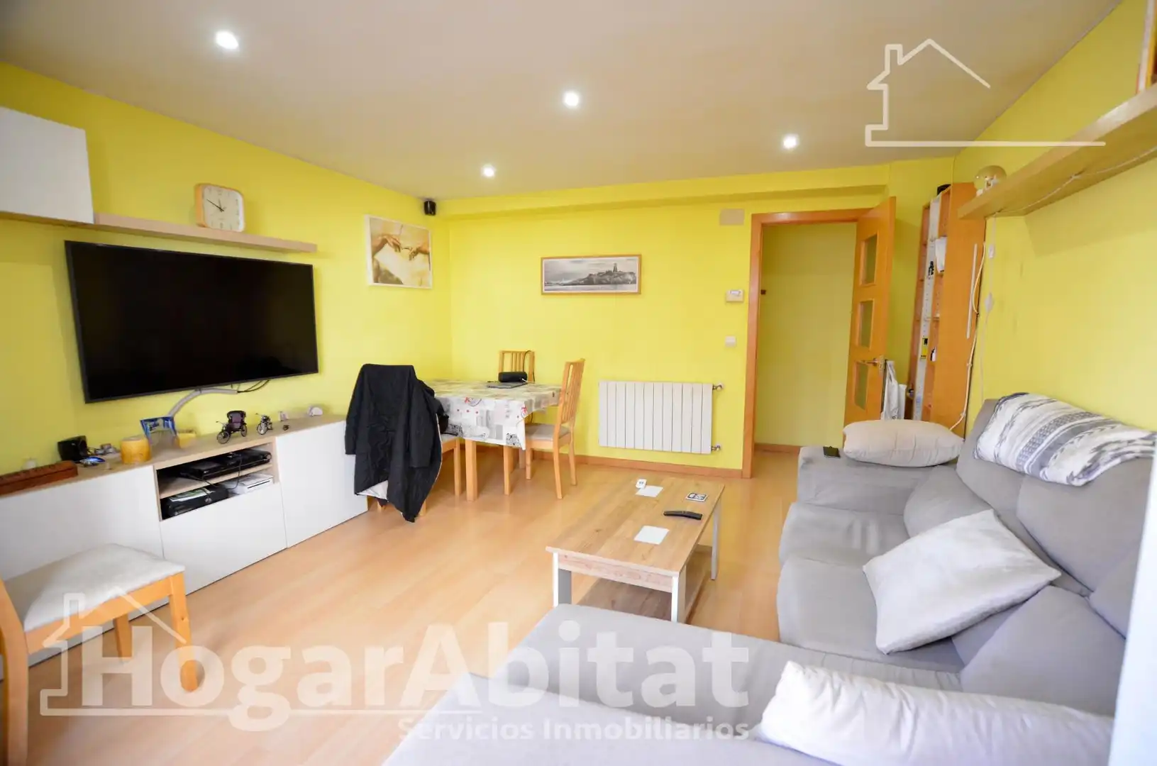 Wohnzimmer von Wohnung zum Verkauf in Alicante / Alacant mit Möbliert