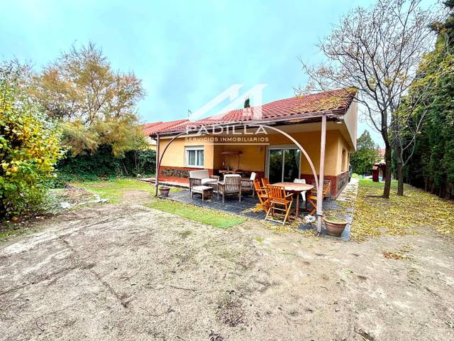 Casa-chalet en Venta en AUGUSTA en Novés