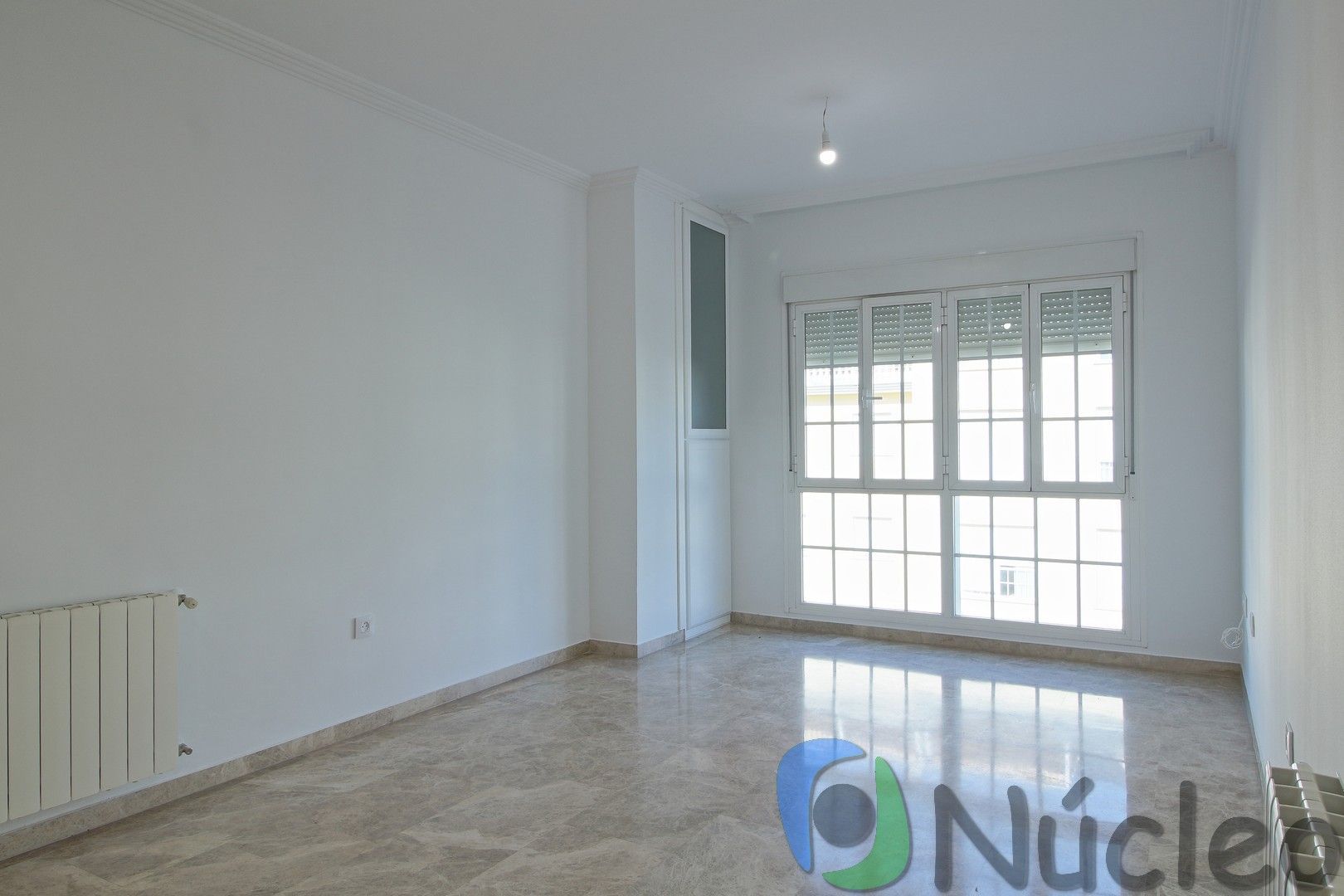 Flat to rent in Badajoz Capital  with Air Conditioner, Heating and Oven