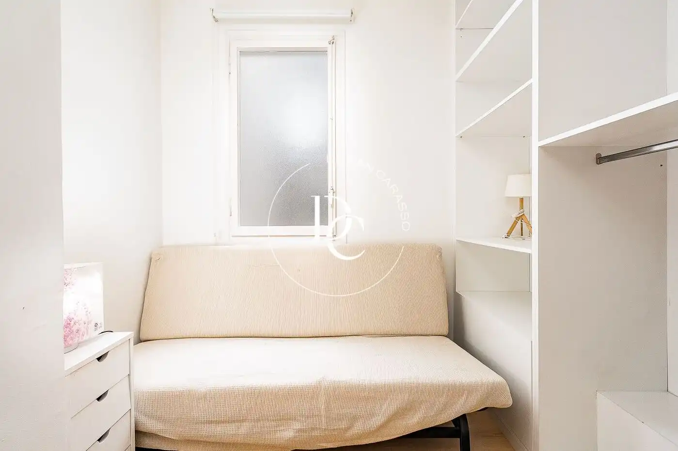Schlafzimmer von Dachboden zum Verkauf in Barcelona mit Klimaanlage, Heizung und Terrasse