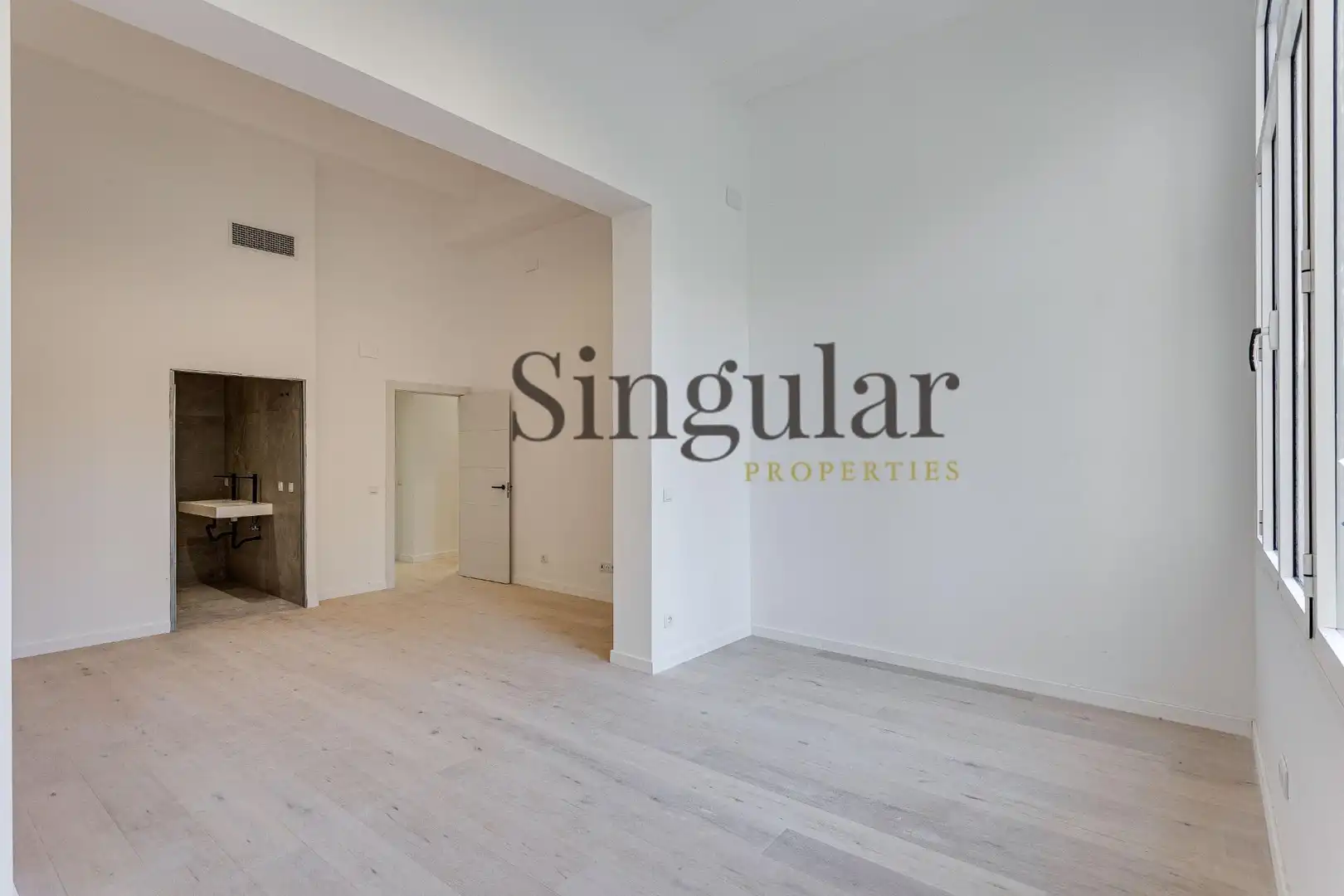 Habitación de Ático en venta en Barcelona con Aire acondicionado, Calefacción y Terraza