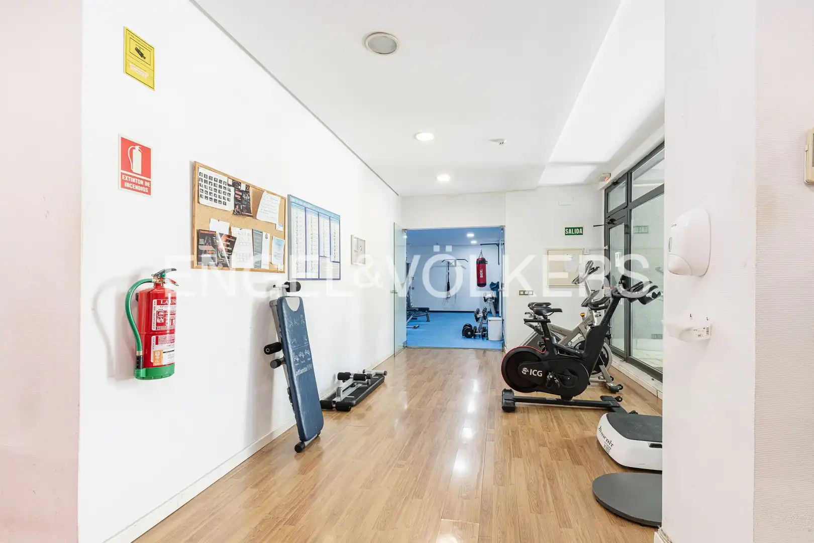 Wohnung zum Verkauf in Madrid mit Klimaanlage, Heizung und Parkett