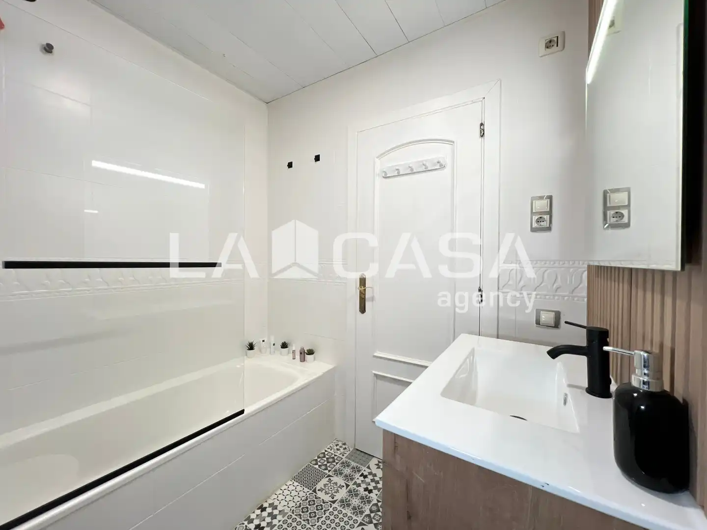 Baño de Piso en venta en Barcelona con Terraza