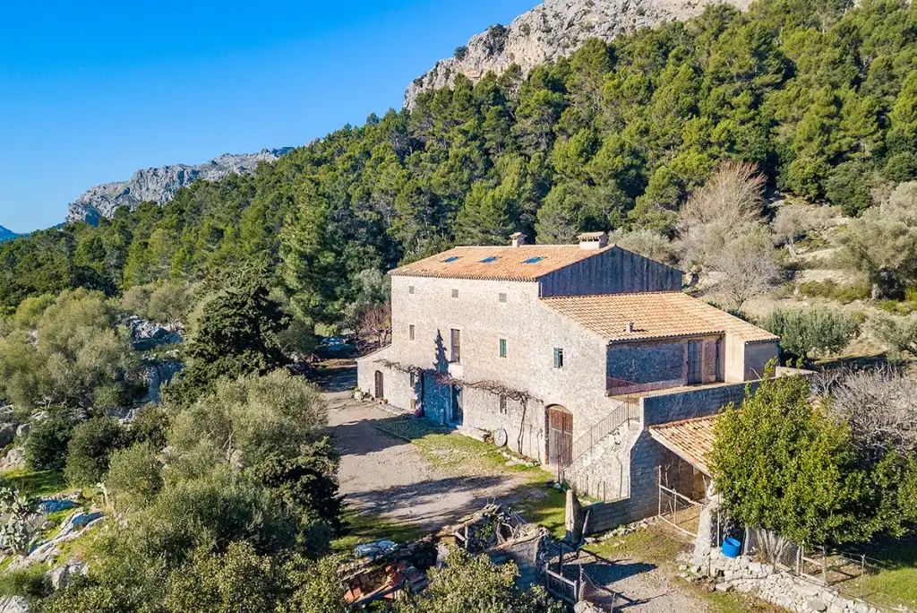 Casa rústica con jardín en venta en Pollença Poble