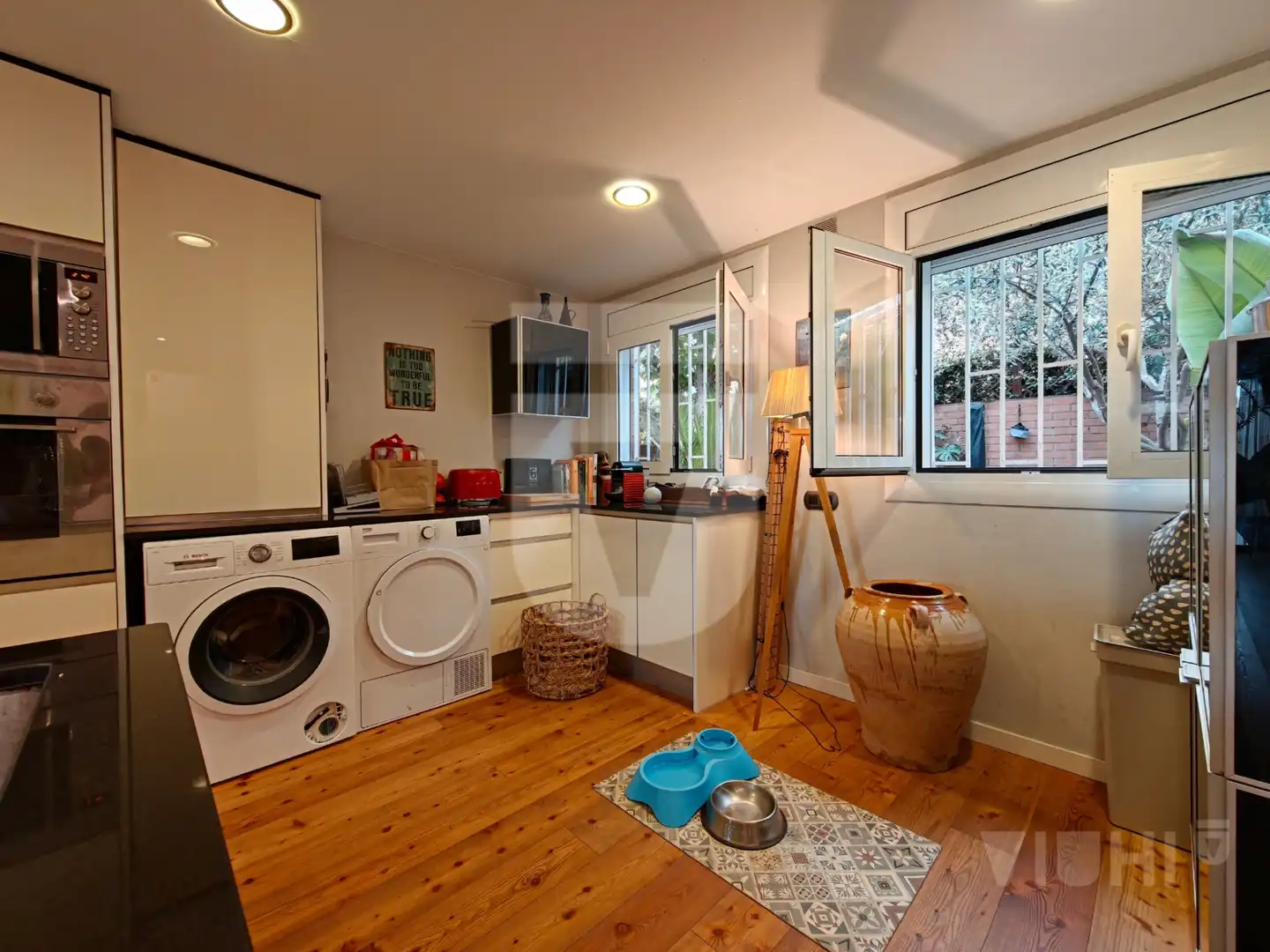 Cocina de Casa adosada en venta en Tiana con Aire acondicionado, Jardín privado y Parquet