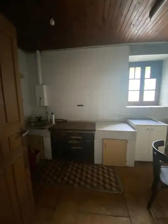 Cocina de Finca rústica en venta en Salas
