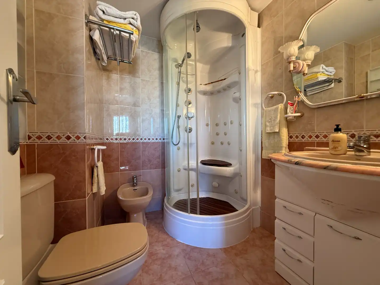Baño de Piso en venta en Castellón de la Plana / Castelló de la Plana con Aire acondicionado, Trastero y Horno