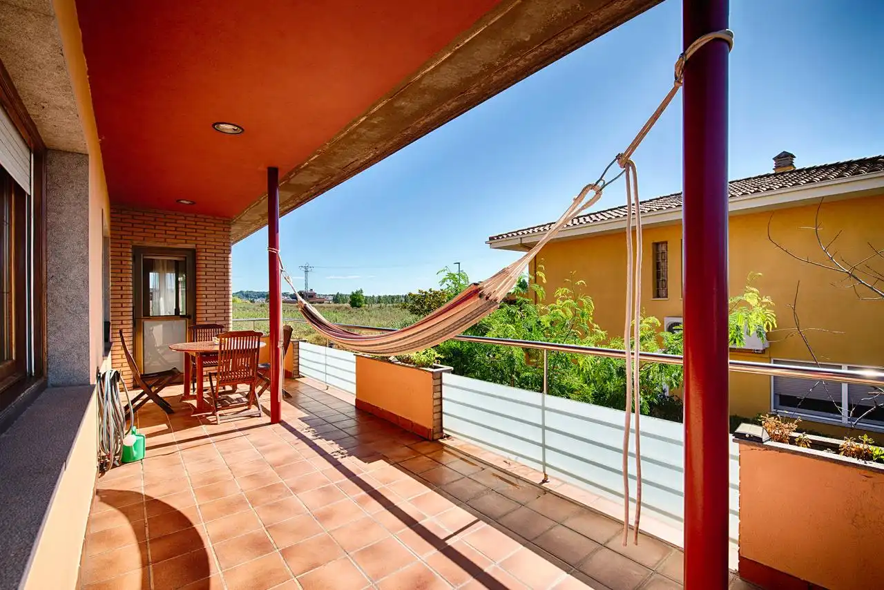 Terraza de Casa o chalet en venta en Porqueres con Calefacción, Jardín privado y Parquet