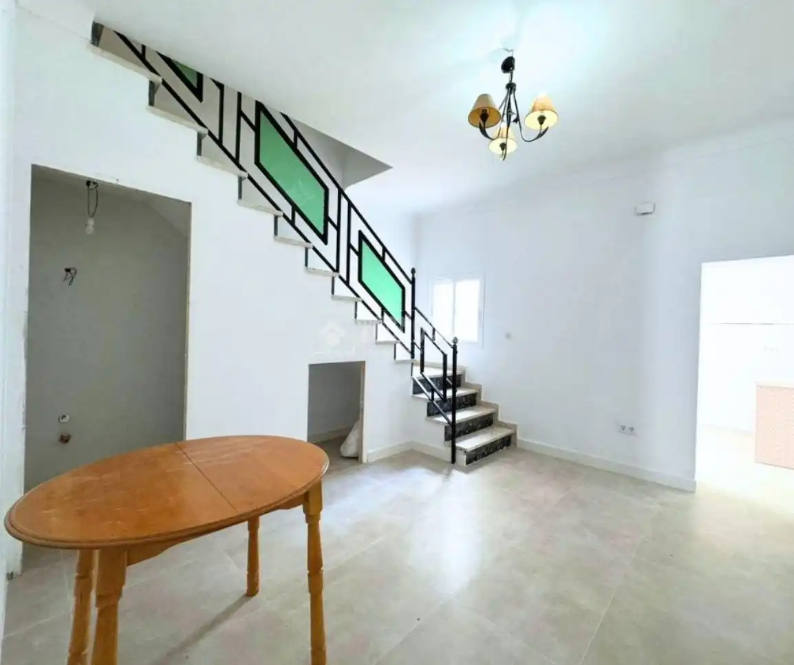 Casa o chalet en venta en Las Cabezas de San Juan con Balcón