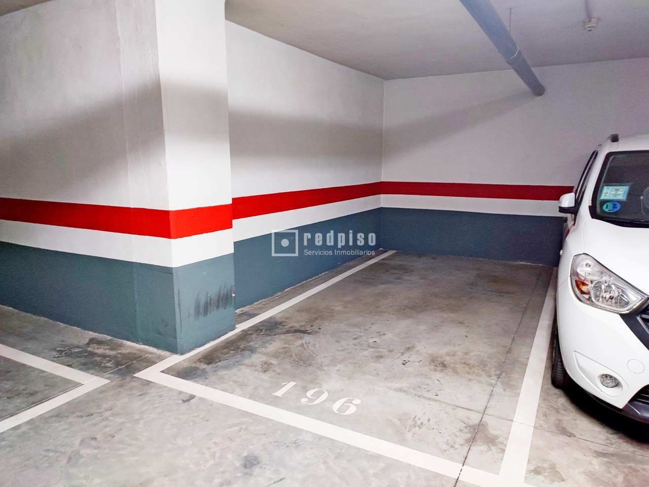 Parking of Garage for sale in  Madrid Capital