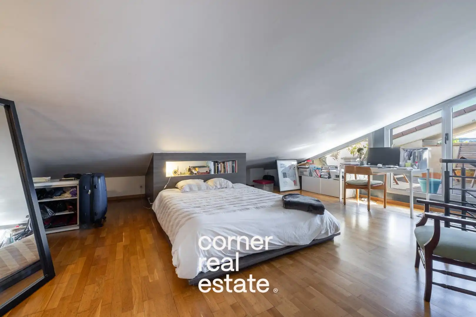 Vista exterior de Ático en venta en Sant Cugat del Vallès con Calefacción, Parquet y Terraza