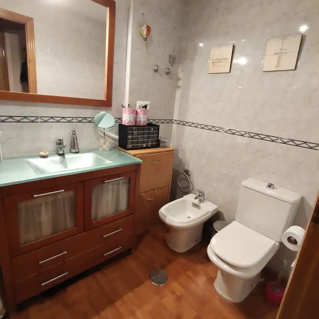 Badezimmer von Wohnung zum Verkauf in  Murcia Capital mit Klimaanlage und Balkon