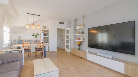 Foto 2 de Piso en venta en Els Canyars, Castelldefels