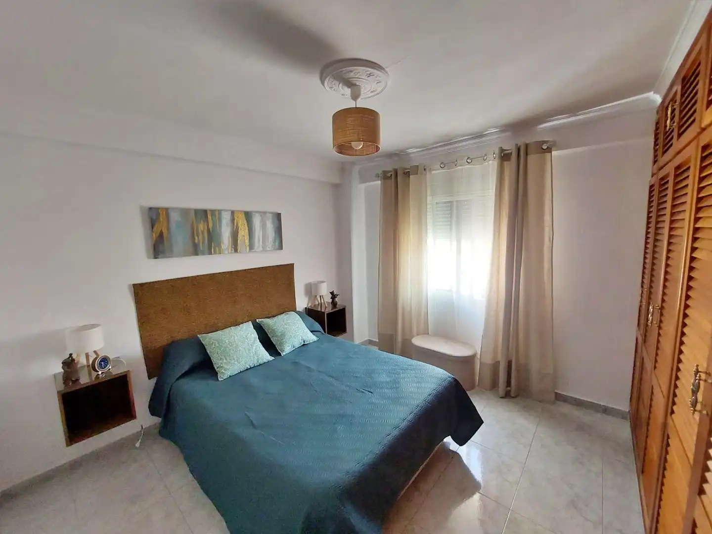 Habitación de Piso de alquiler en Málaga con Amueblado y Balcón