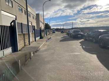 Nau industrial de lloguer a Camino Sitios De Los