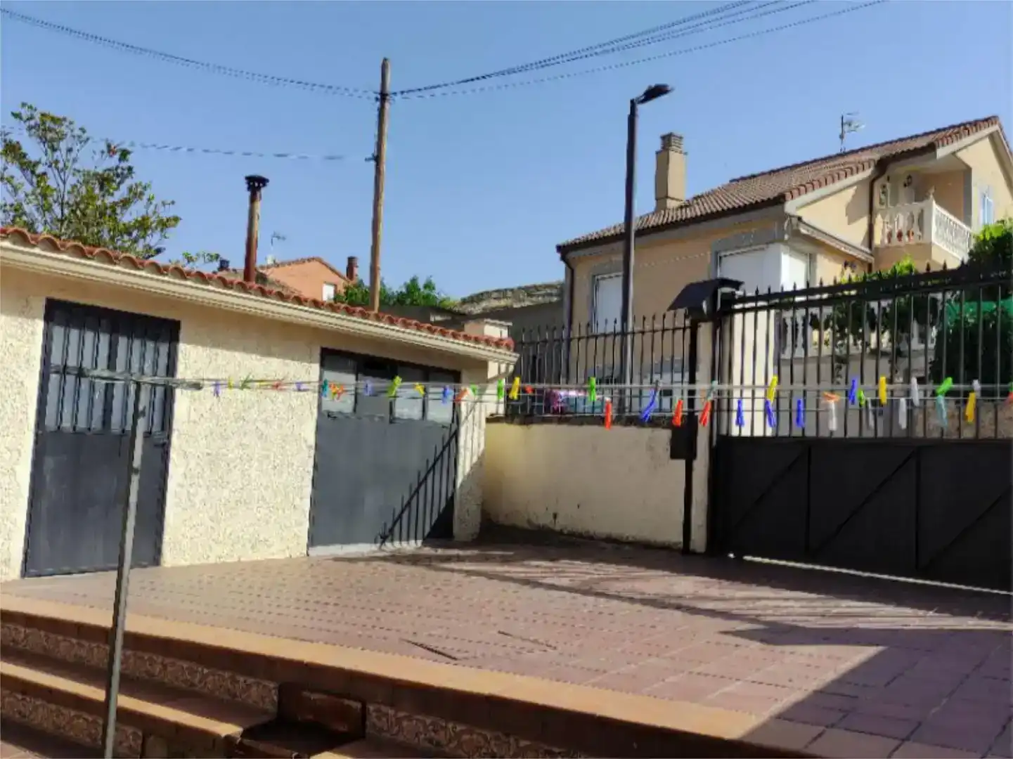 Terrassa de Casa o xalet en venda en Dueñas amb Jardí privat, Parquet i Traster