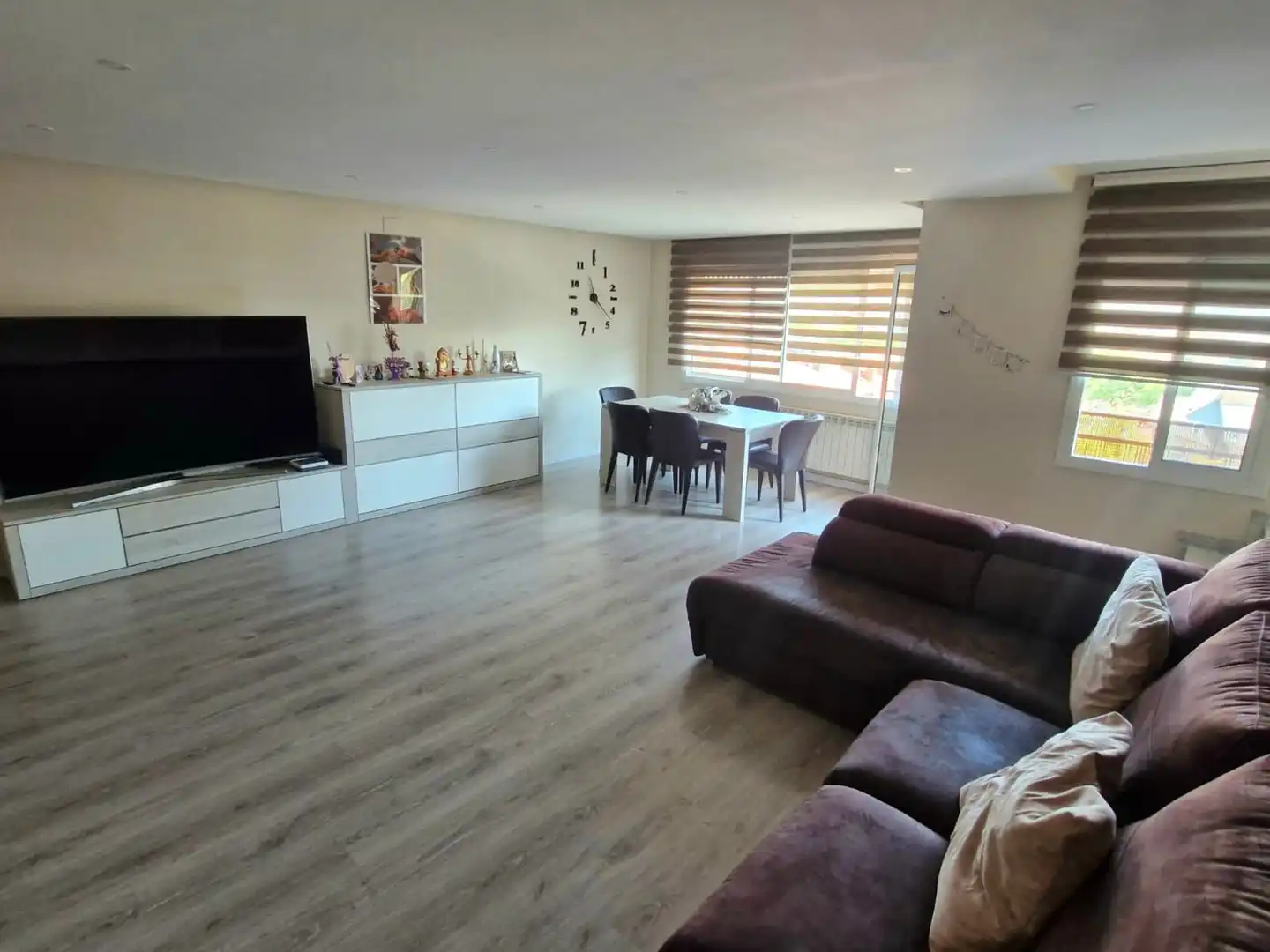 Sala d'estar de Pis en venda en Sant Andreu de la Barca amb Calefacció, Parquet i Terrassa