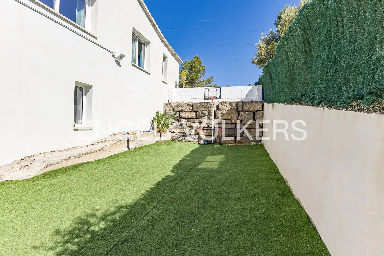 Terrassa de Casa o xalet en venda en Sant Pere de Ribes amb Aire condicionat, Calefacció i Jardí privat