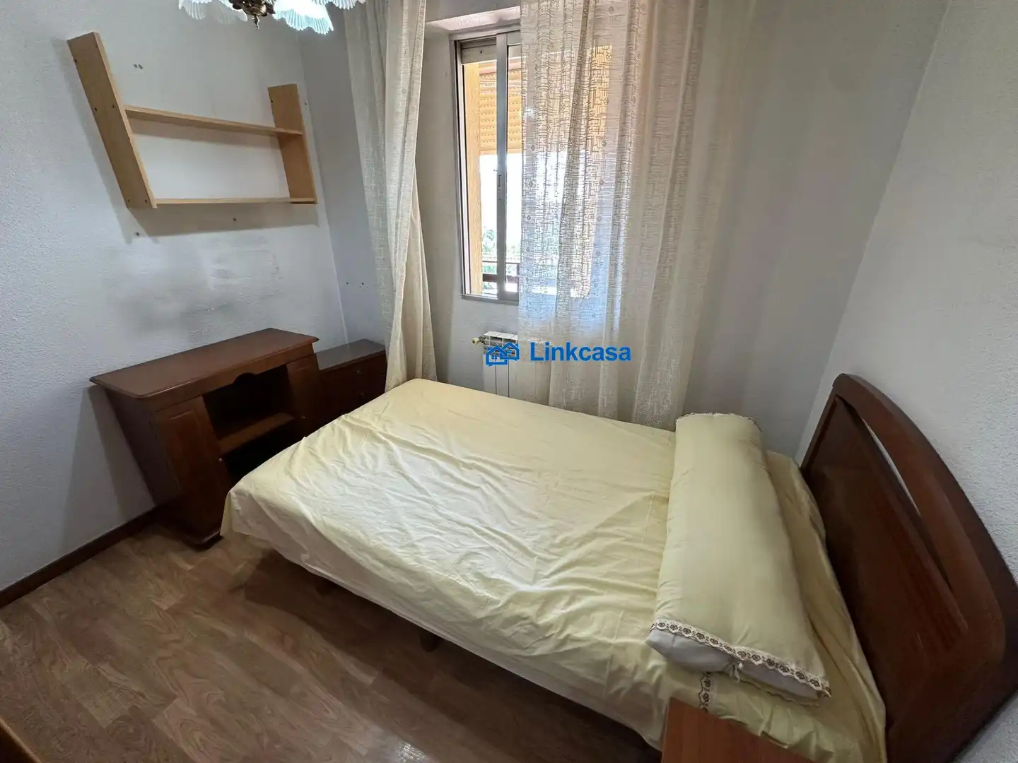 Habitación de Piso en venta en Madrid con Calefacción, Terraza y Amueblado