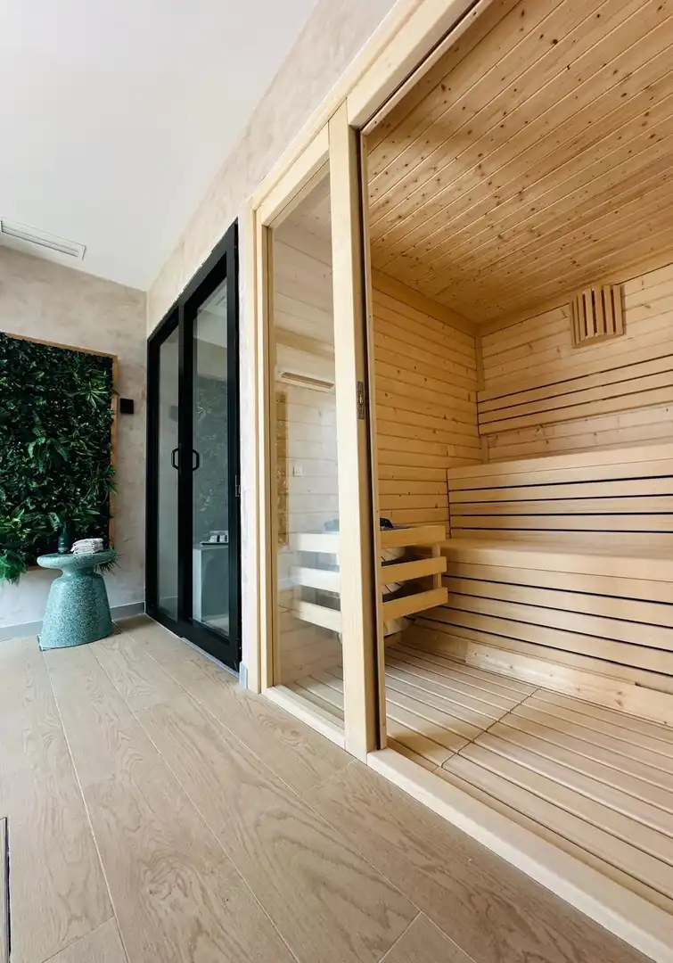 Schlafzimmer von Wohnungen zum Verkauf in Manilva mit Klimaanlage, Heizung und Terrasse