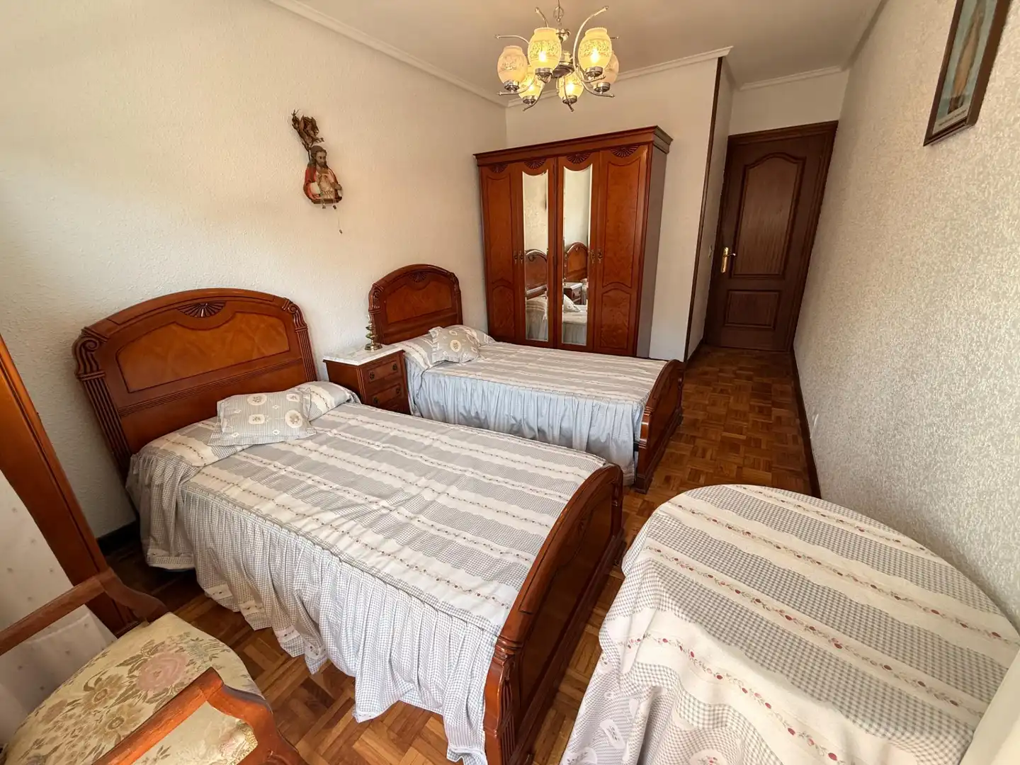 Bedroom of Flat for sale in Santoña  with Terrace, Furnished and Balcony