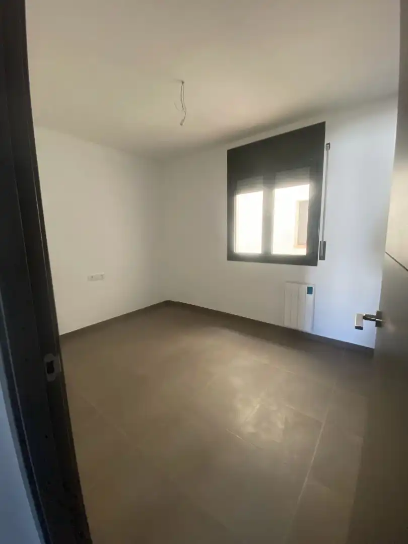 Habitación de Piso de alquiler en Vilanova del Camí con Calefacción, Trastero y Horno