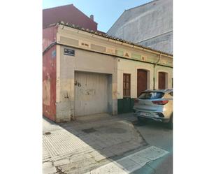 Exterior view of Single-family semi-detached for sale in  Valencia Capital
