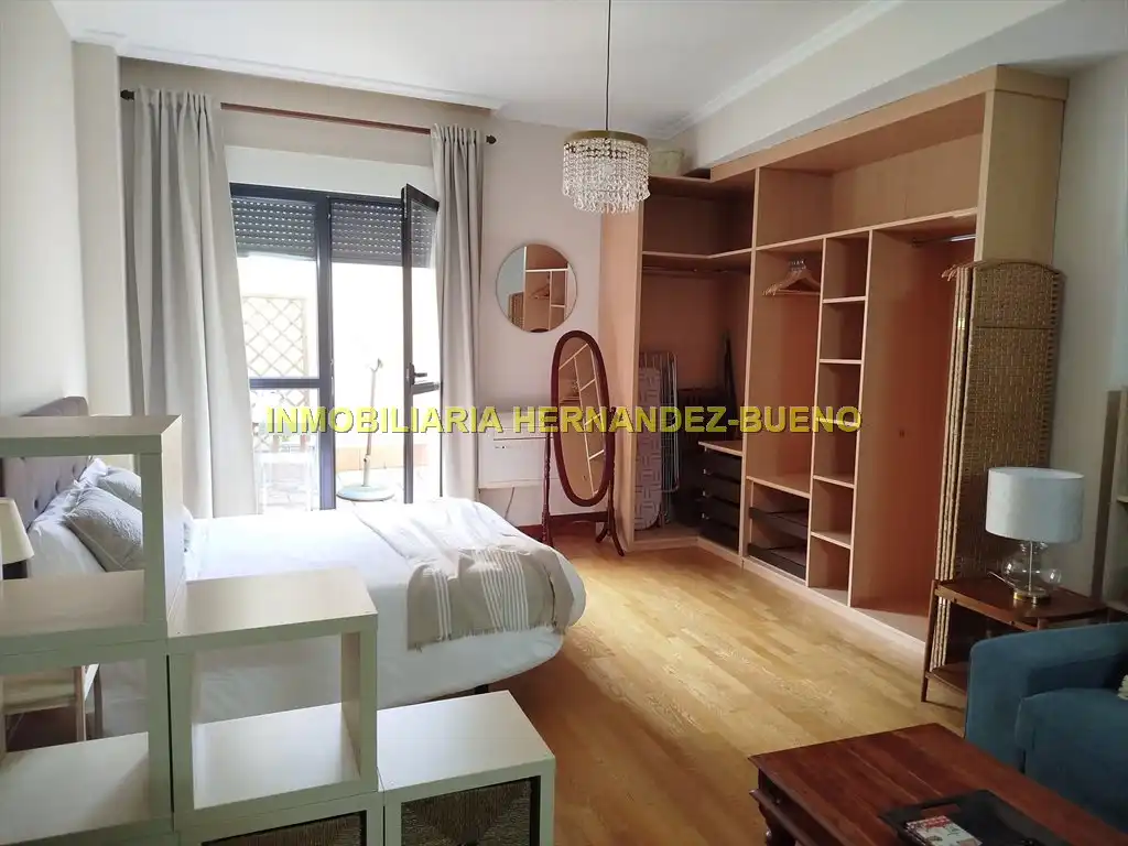Bedroom of Study for rent in Salamanca  with Air Conditioner, Heating and Furnished