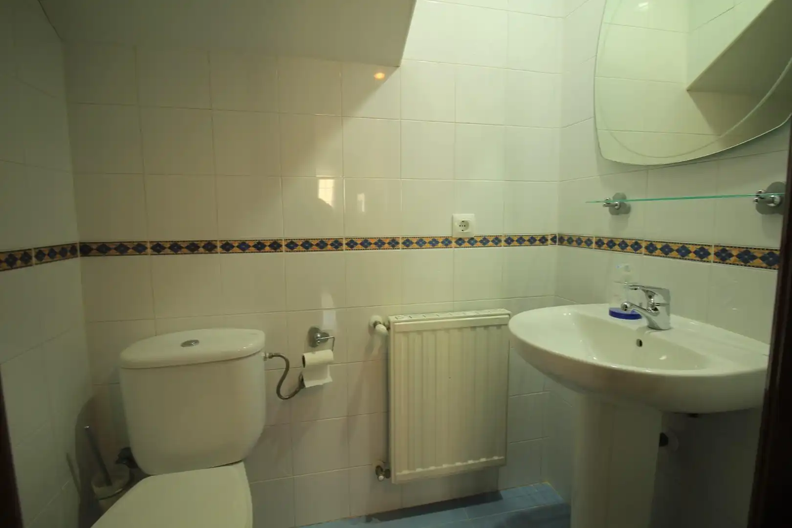 Baño de Ático de alquiler en Badajoz con Aire acondicionado, Calefacción y Trastero