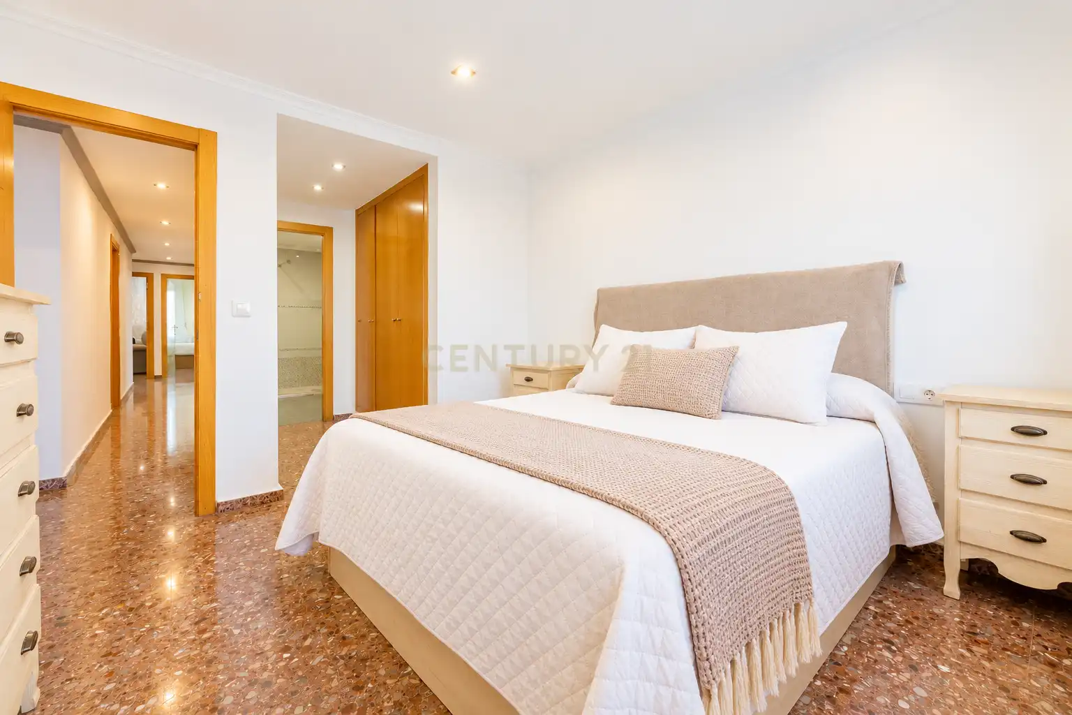 Habitación de Apartamento en venta en Camí Reial 