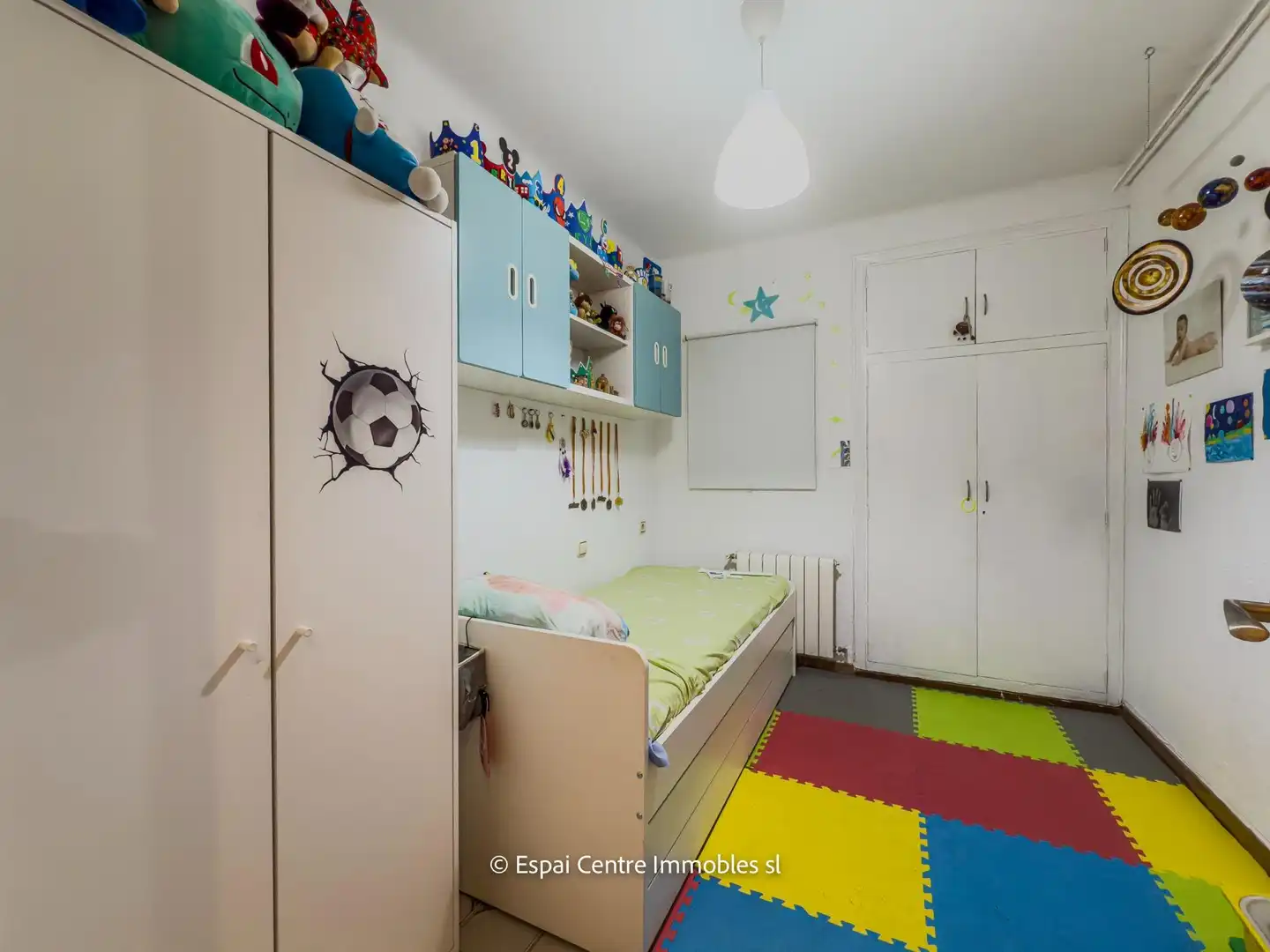 Schlafzimmer von Einfamilien-Reihenhaus zum Verkauf in Terrassa mit Heizung und Terrasse