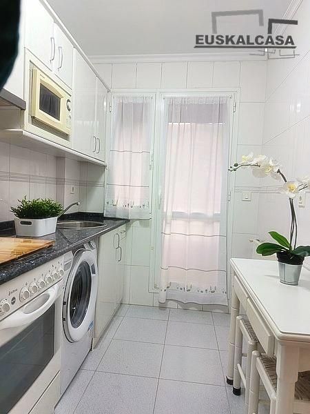 Pis en venda a Masustegi - Monte Caramelo