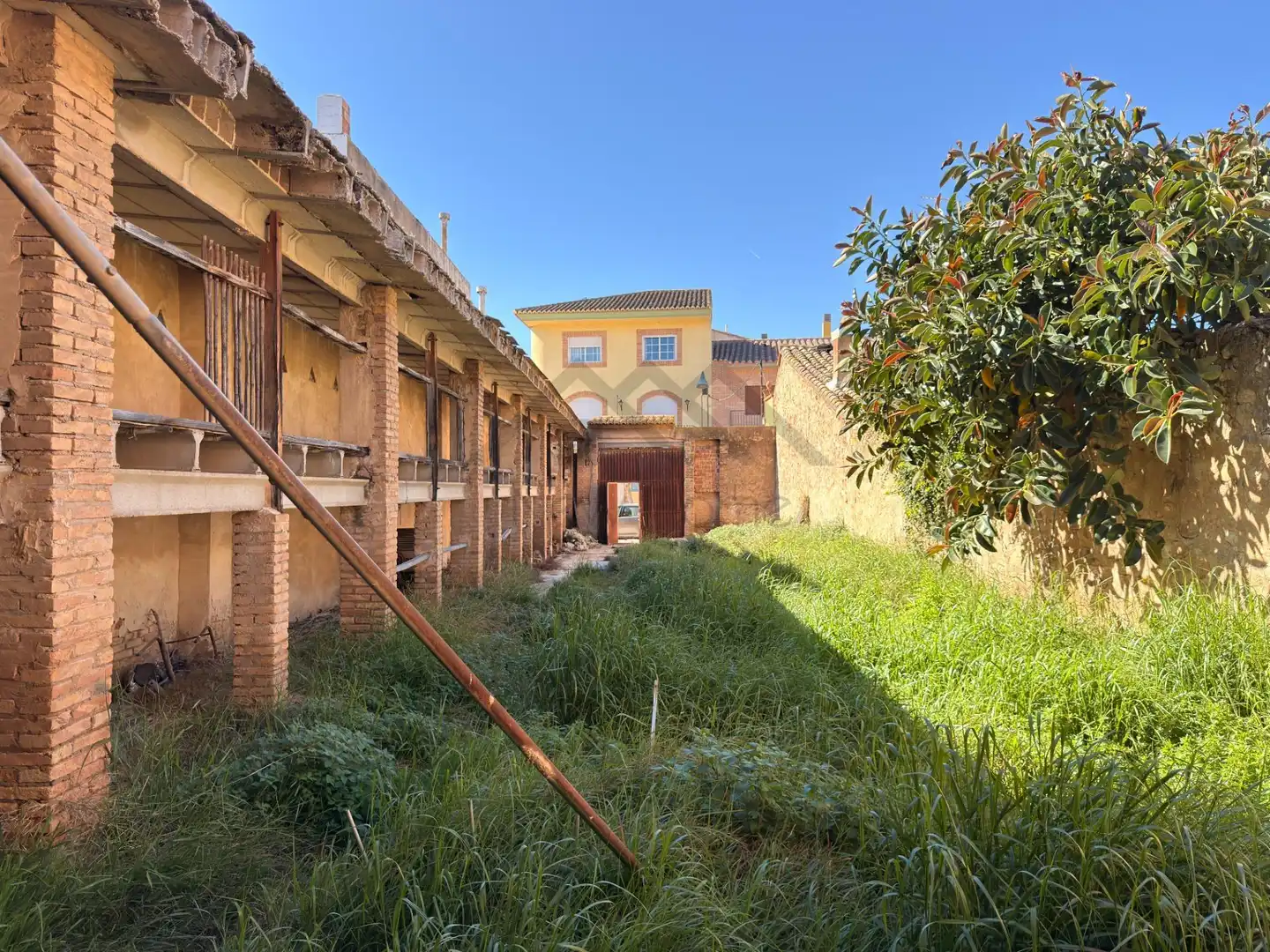 Exterior view of Residential for sale in La Pobla de Vallbona