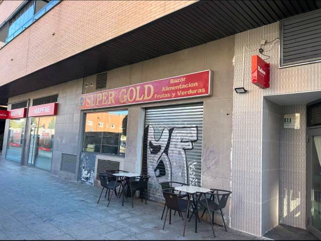 Local comercial en Alquiler en Calle Fuente Cisneros, 72 en Parque Oeste - Fuente Cisneros