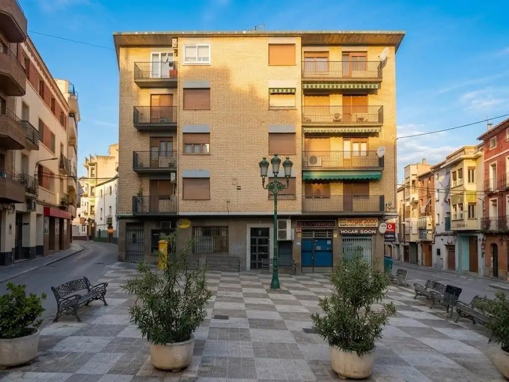Vista exterior de Piso en venta en Caspe con Calefacción