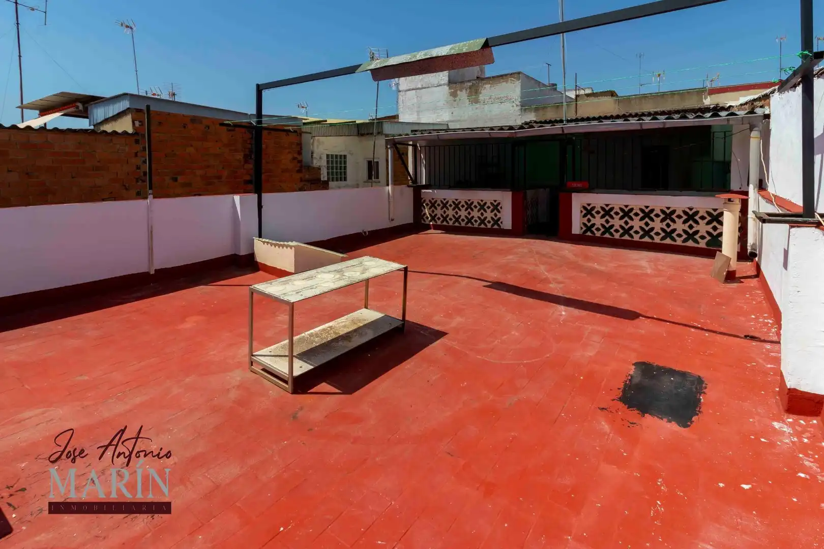 Terrassa de Casa o xalet en venda en Badajoz