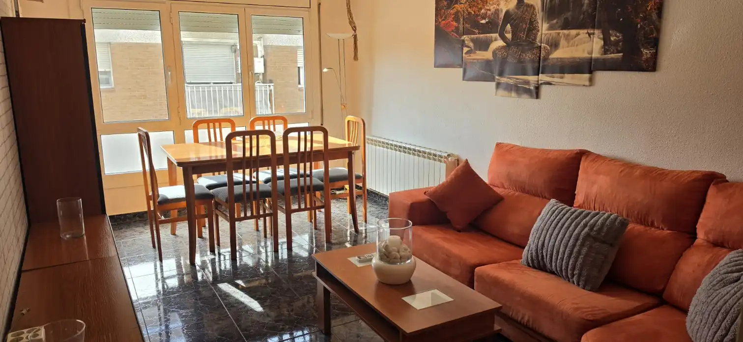 Flat with balcony to rent in Vilanova del Camí