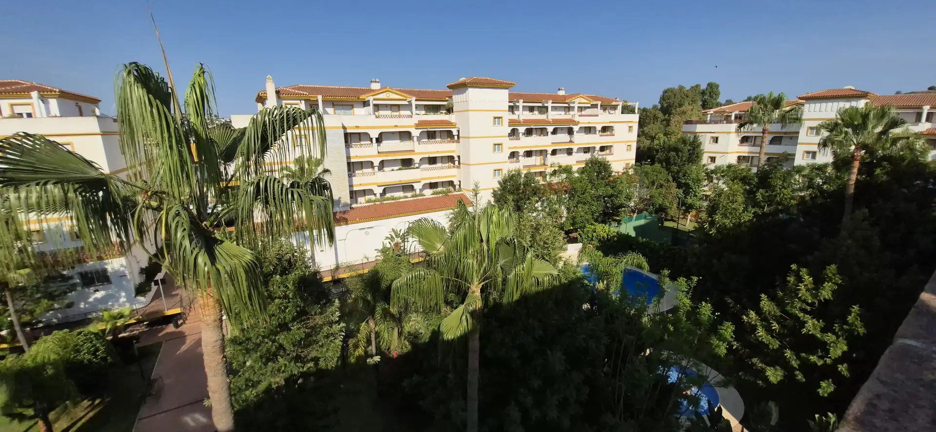 Vista exterior de Apartamento de alquiler en Mijas con Aire acondicionado, Calefacción y Terraza