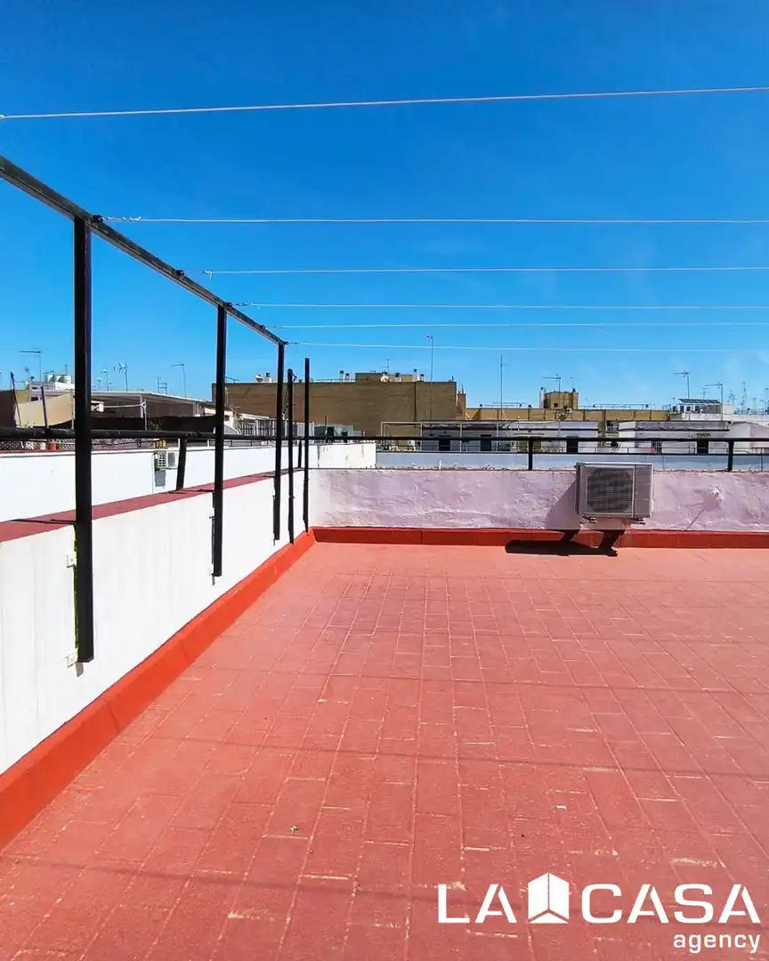 Terraza de Piso en venta en Sevilla con Terraza