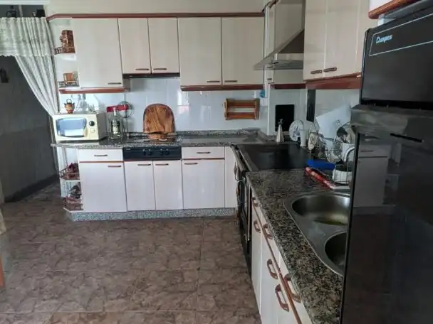 Cuina de Casa adosada en venda en Monforte de Lemos, Lugo