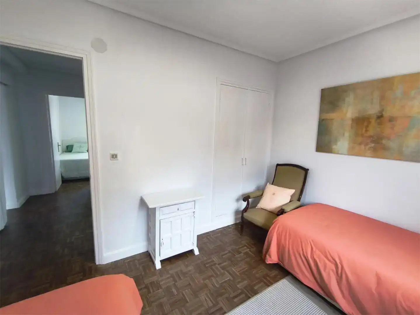 Dormitori de Àtic en venda en Laredo amb Parquet i Moblat