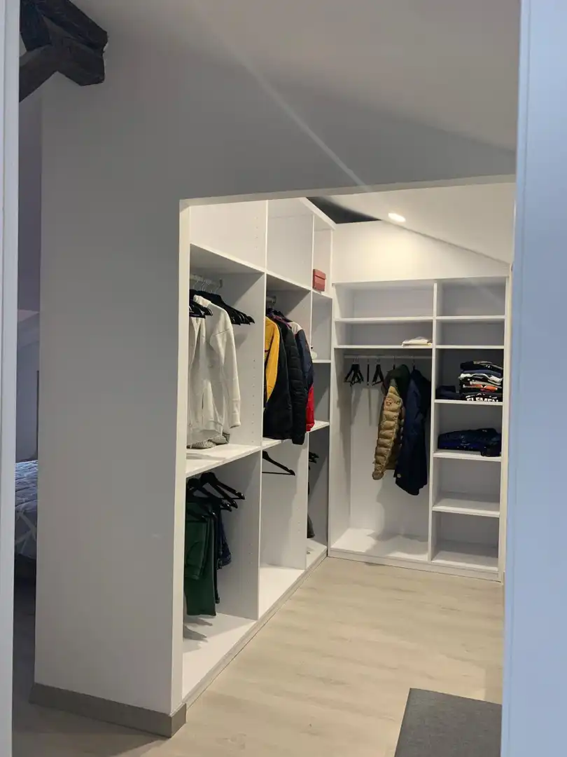 Attic for rent in Ordoño II, Centro Ciudad