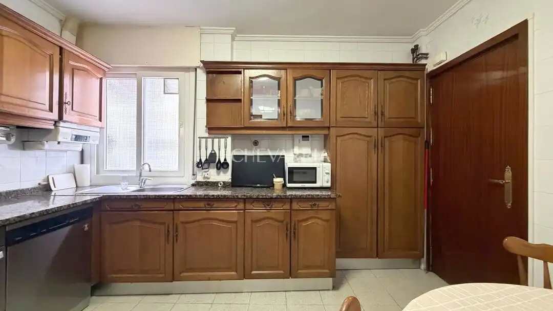 Cocina de Piso en venta en Getxo  con Calefacción y Terraza
