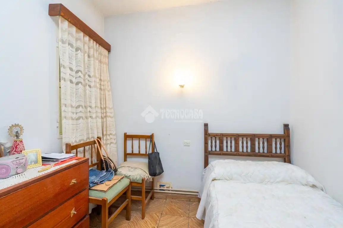 Habitación de Piso en venta en Miraflores de la Sierra con Calefacción